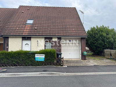 Maison - 90 m² - 5 pièces