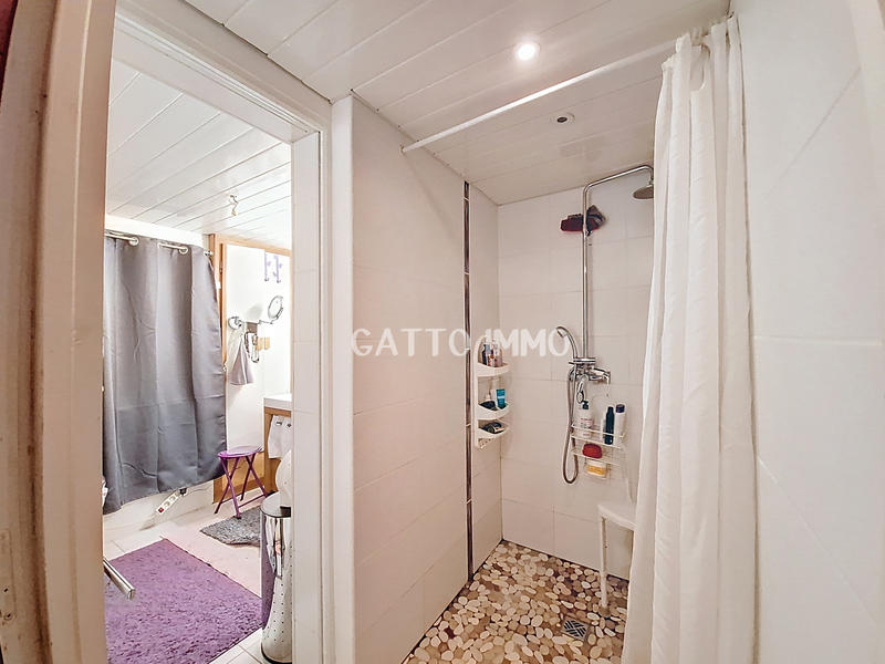 Maison de village - 183 m² - 8 pièces