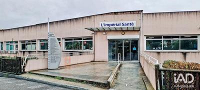 Local commercial - 40 m² - 2 pièces