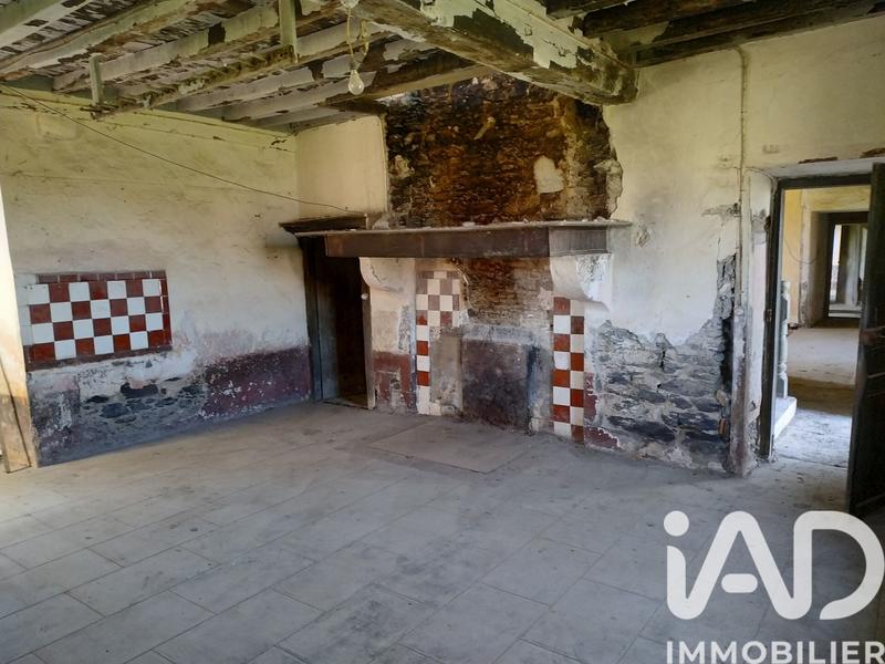 Maison de campagne - 360 m² - 2 pièces