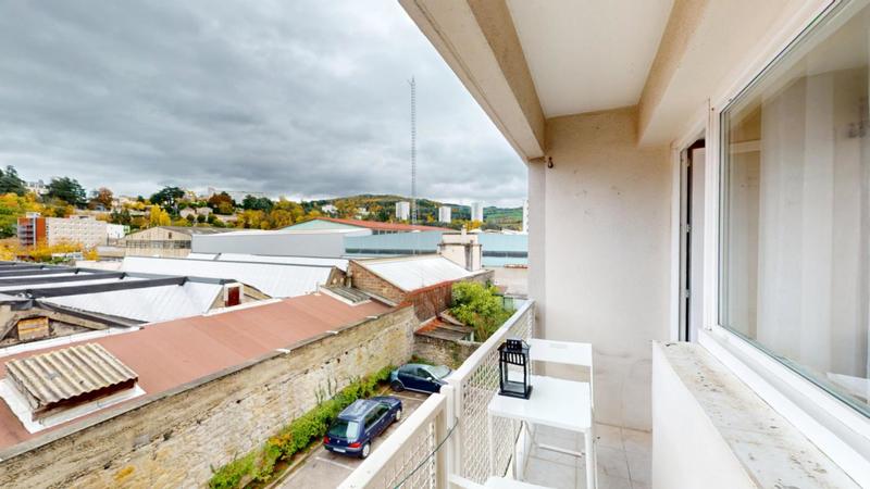 Appartement - 72 m² - 5 pièces