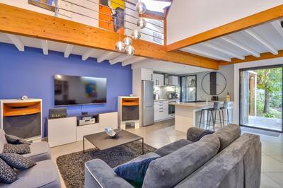 Maison - 168 m² - 6 pièces