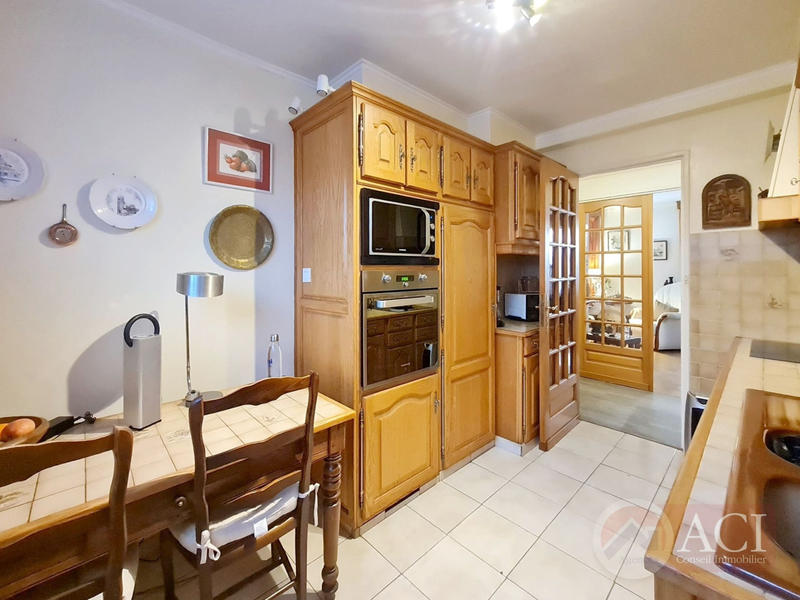 Appartement - 70 m² - 4 pièces