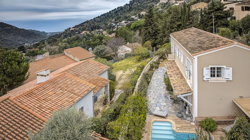 Villa - 170 m² - 5 pièces