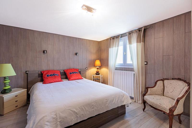 Maison - 200 m² - 6 pièces