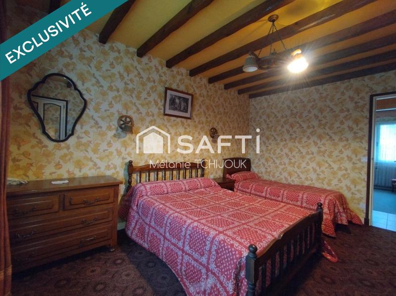 Maison - 200 m² - 8 pièces