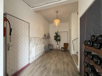 Appartement - 175 m² - 6 pièces