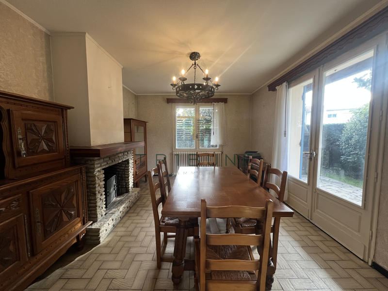 Maison - 95 m² - 4 pièces