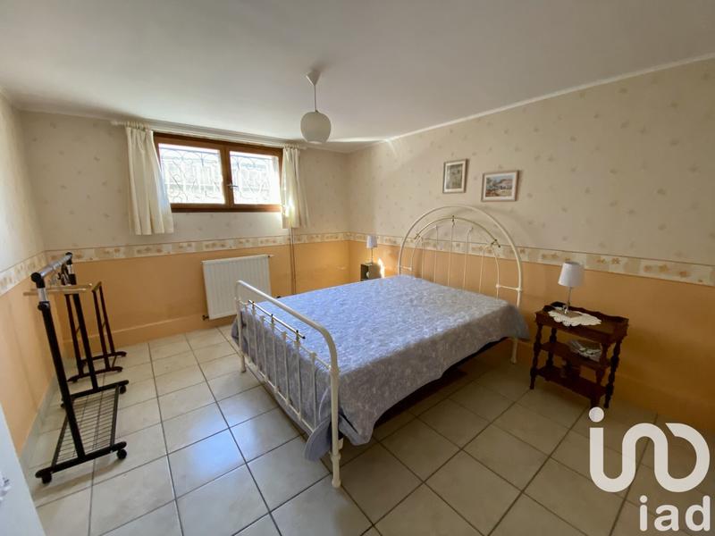 Maison - 302 m² - 9 pièces