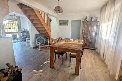 Maison - 111 m² - 5 pièces