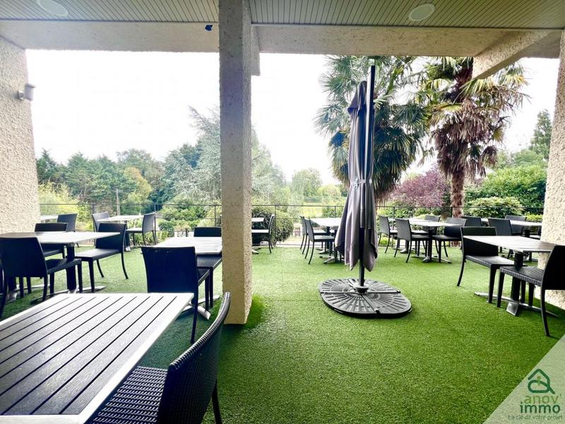 Local commercial - 545 m²