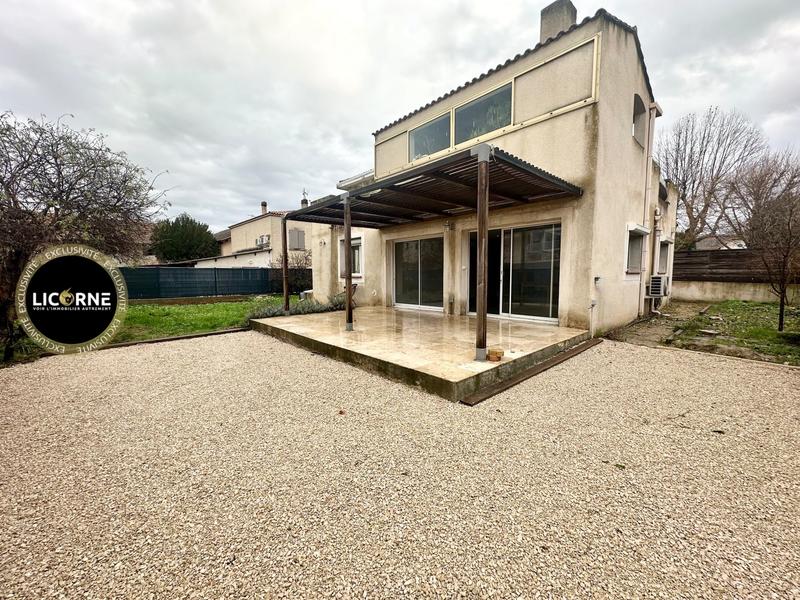 Appartement - 93 m² - 4 pièces