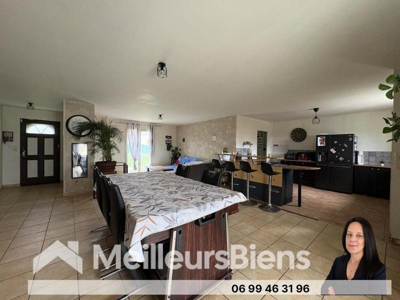 Maison - 161 m² - 7 pièces