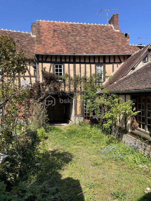 Maison ancienne - 166 m² - 8 pièces