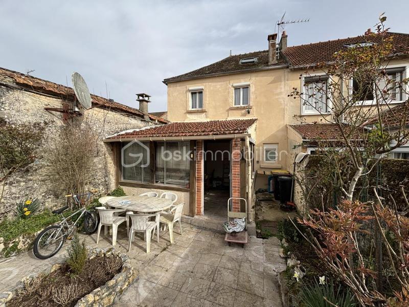 Maison - 155 m² - 5 pièces