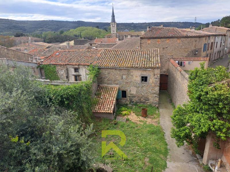 Maison - 400 m² - 20 pièces