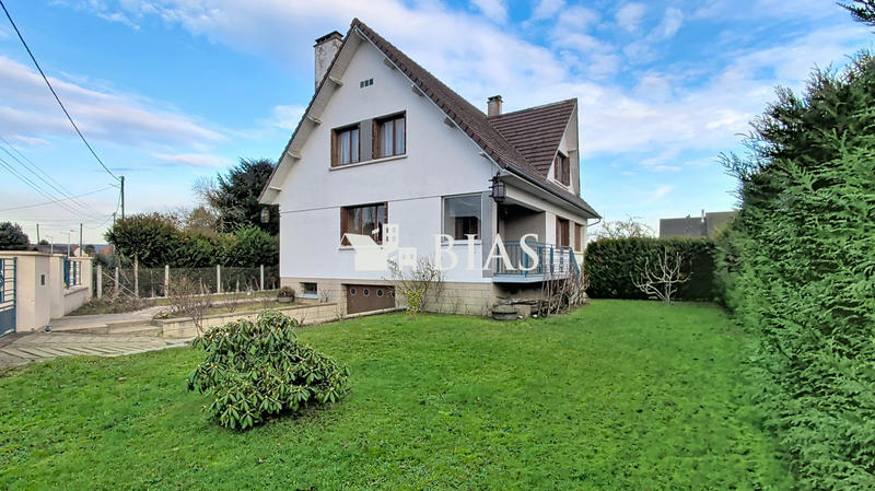 Maison - 135 m² - 8 pièces
