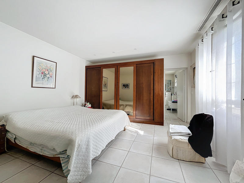 Maison - 212 m² - 6 pièces