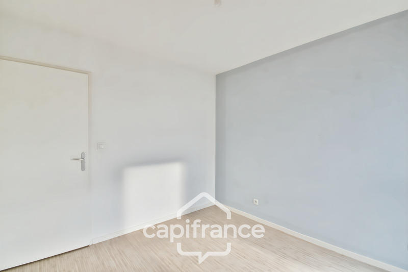 Appartement - 79 m² - 4 pièces