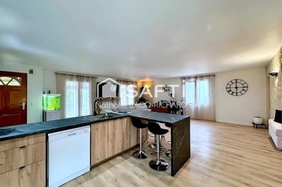 Maison - 116 m² - 6 pièces