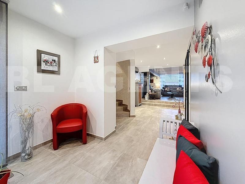 Maison de village - 187 m² - 6 pièces