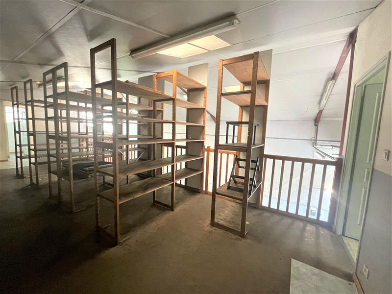 Local commercial - 175 m²