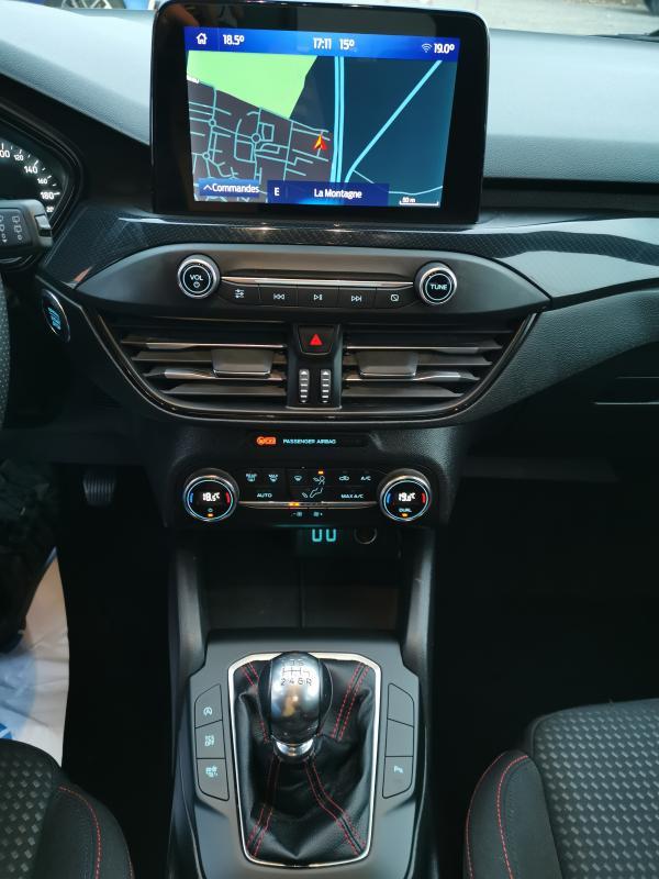 Ford Focus 1.0 EcoBoost 125 ch St Line Mhev