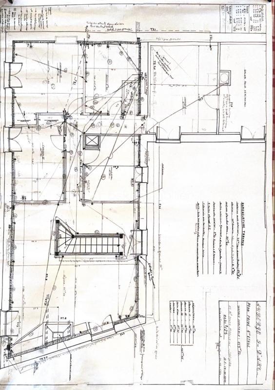 Local commercial - 311 m² - 8 pièces