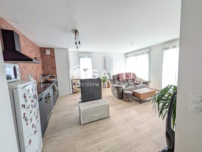 Appartement - 79 m² - 4 pièces