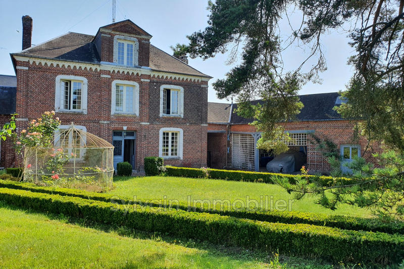 Maison - 231 m² - 11 pièces