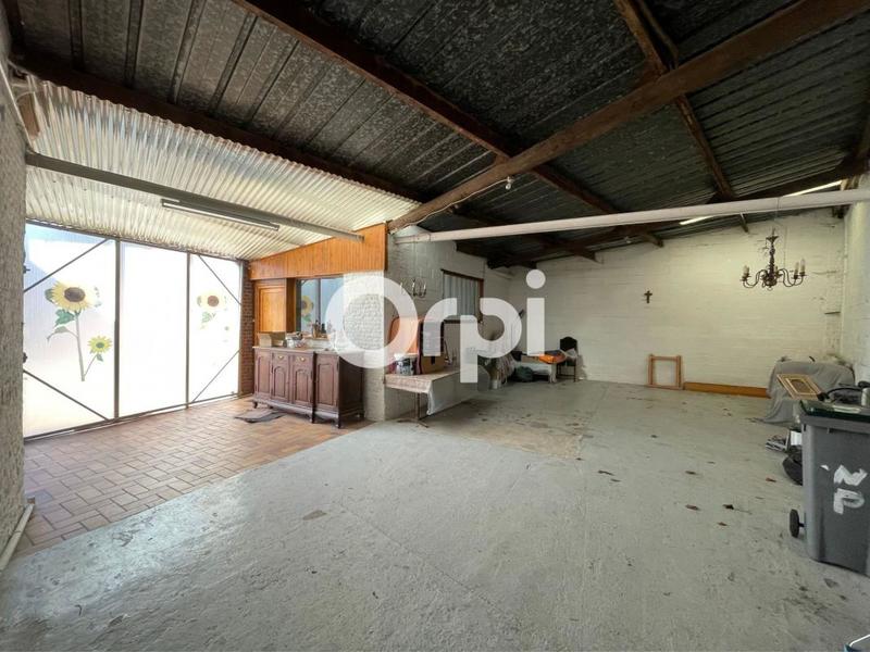 Maison - 180 m² - 5 pièces