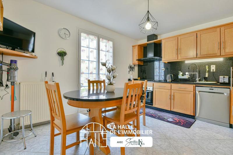 Pavillon - 148 m² - 7 pièces