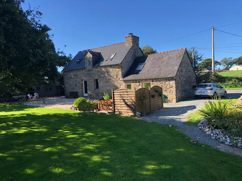 Maison - 139 m² - 8 pièces