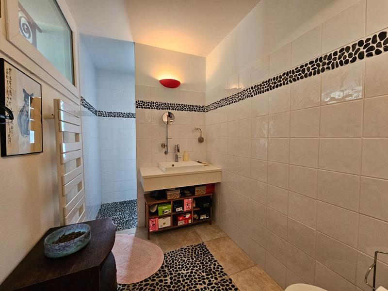 Maison - 350 m² - 8 pièces