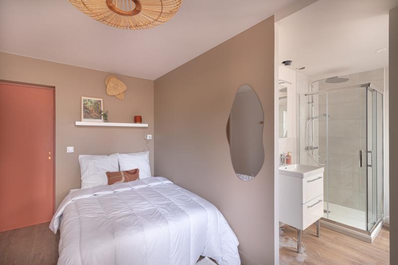 Maison - 296 m² - 15 pièces