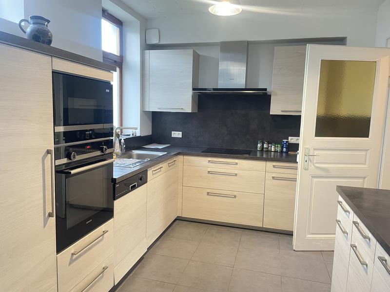 Maison - 146 m² - 7 pièces