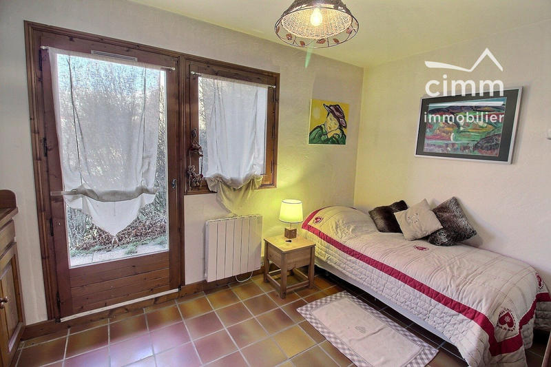 Châlet - 225 m² - 6 pièces