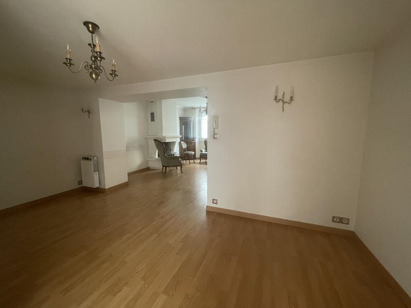 Maison - 141 m² - 6 pièces