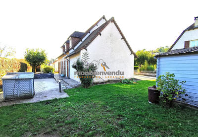 Maison traditionnelle - 140 m² - 7 pièces