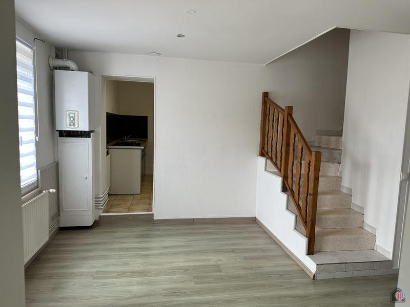 Maison - 102 m² - 4 pièces