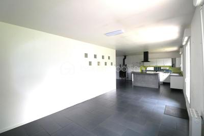 Maison - 109 m² - 6 pièces