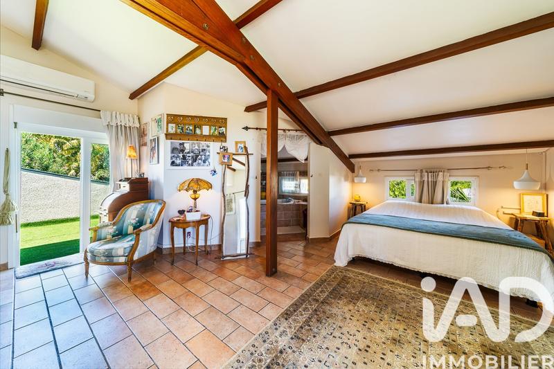 Maison - 152 m² - 5 pièces