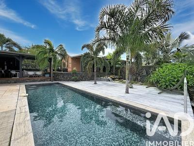 Maison - 175 m² - 5 pièces