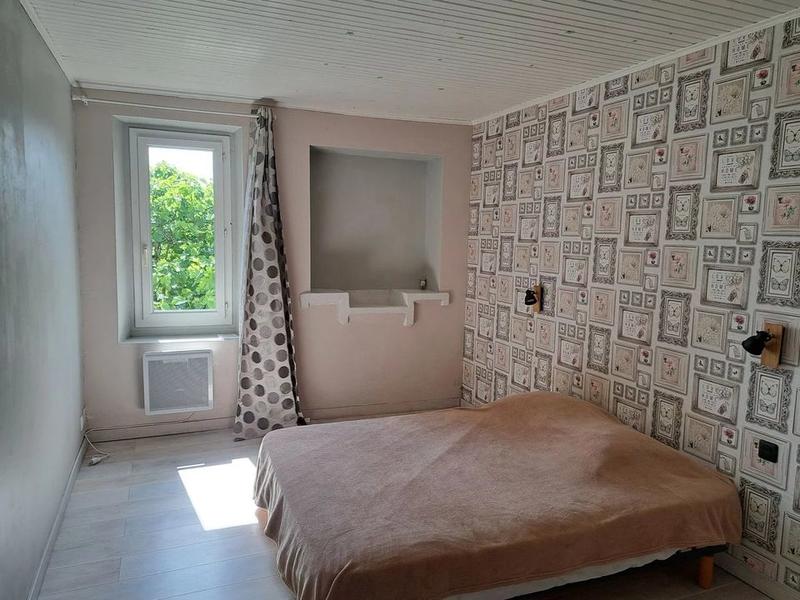 Maison en pierre - 161 m² - 6 pièces