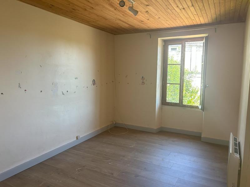 Maison - 152 m² - 6 pièces