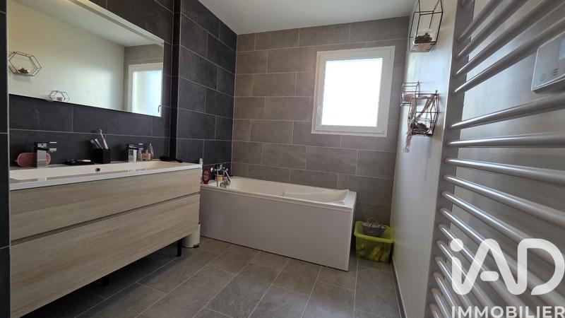 Maison - 107 m² - 5 pièces