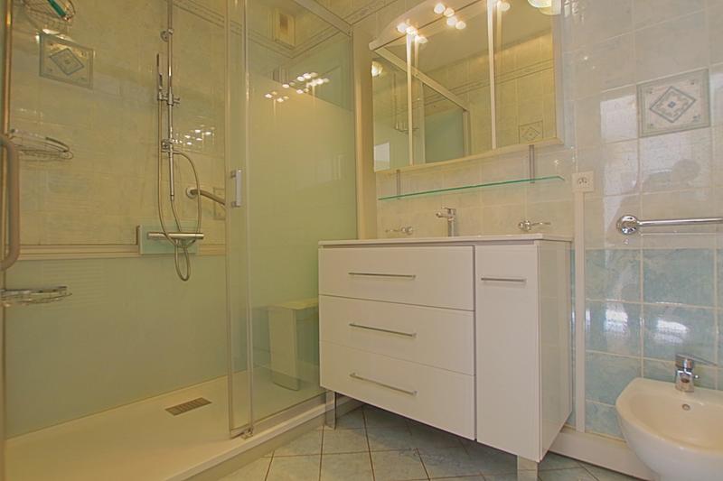 Appartement - 86 m² - 4 pièces