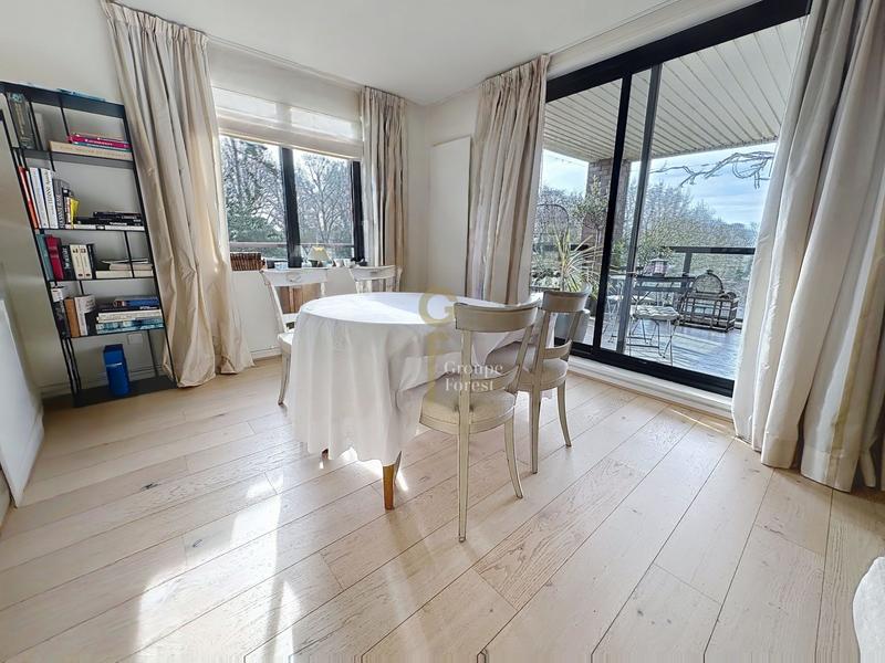 Appartement - 130 m² - 4 pièces