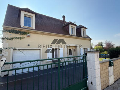 Propriété - 143 m² - 6 pièces