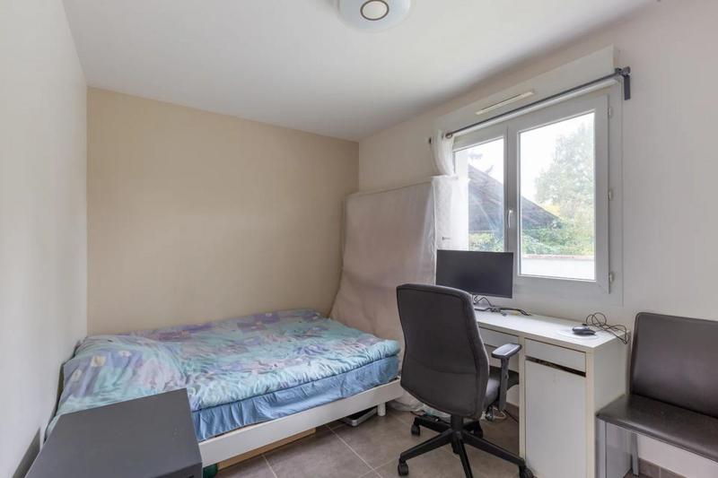 Maison - 99 m² - 5 pièces